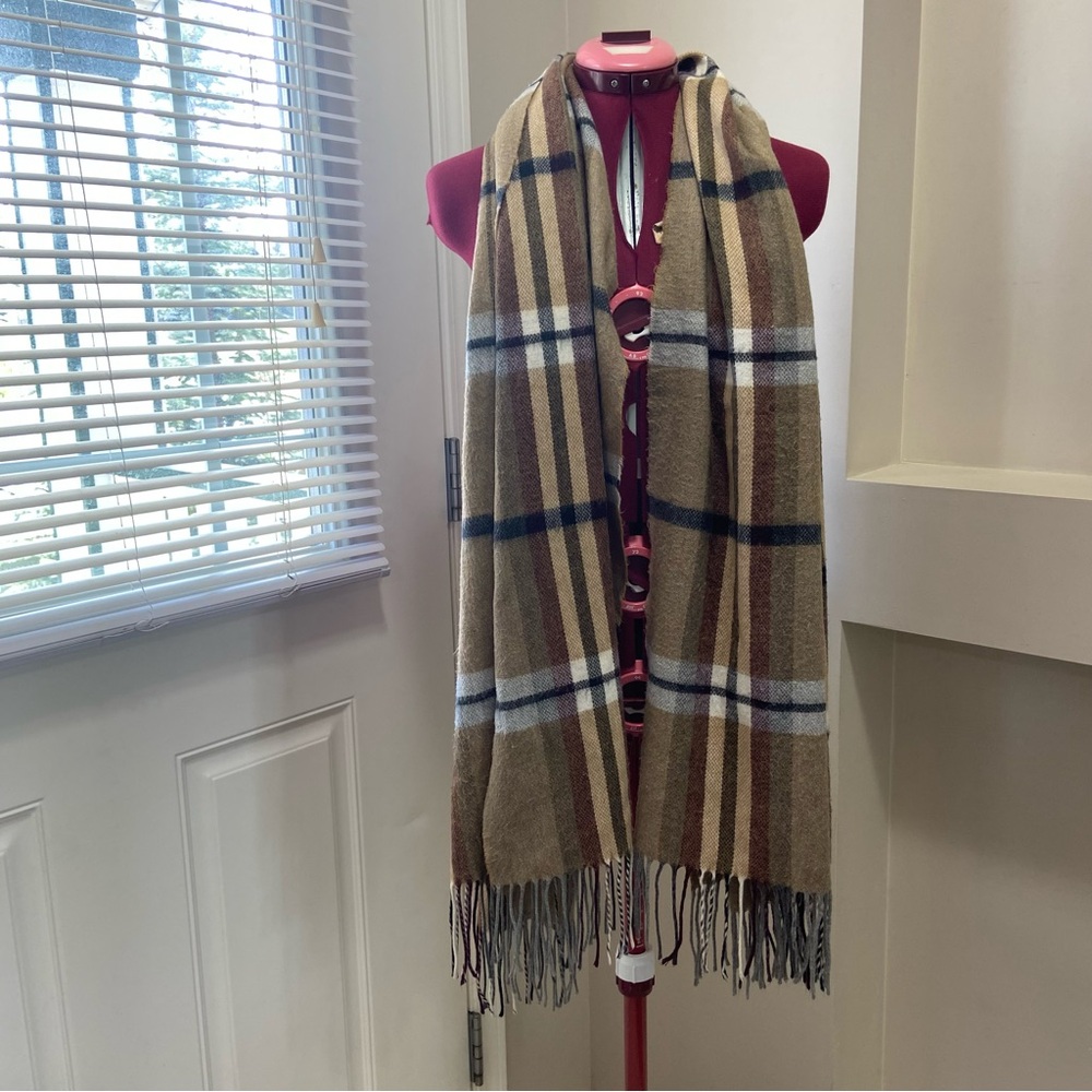 Zighilli made in Italy brown stripe plaid fringed edge acrylic wrap scarf. Used.